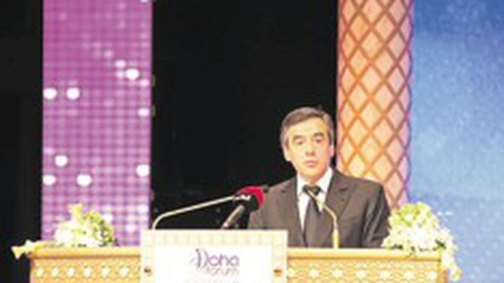 Francois Fillon au forum de Doha (Qatar)